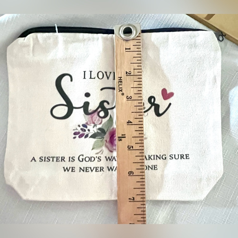 SISTERS Canvas Cosmetic Zippered Pouch Floral and Text Illustration NWOT - Picture 3 of 5